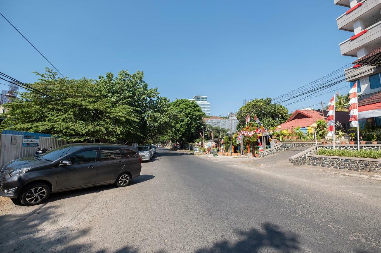 Oyo 628 Losari Metro Makassar Luaran gambar
